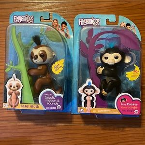WowWee Fingerlings~ Kelsey the baby Sloth & Finn the baby Monkey